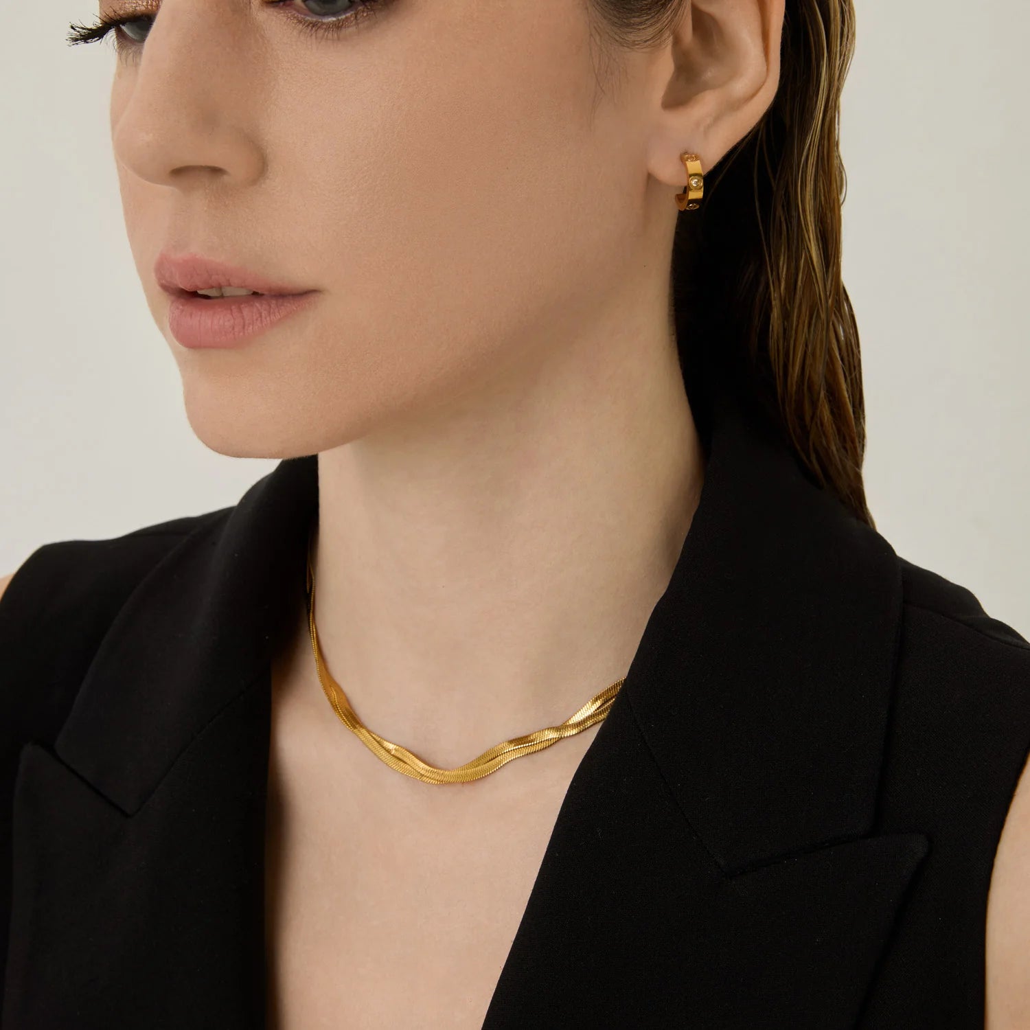 Collar Cadena Trenzada Doble – Baño de Oro 18K