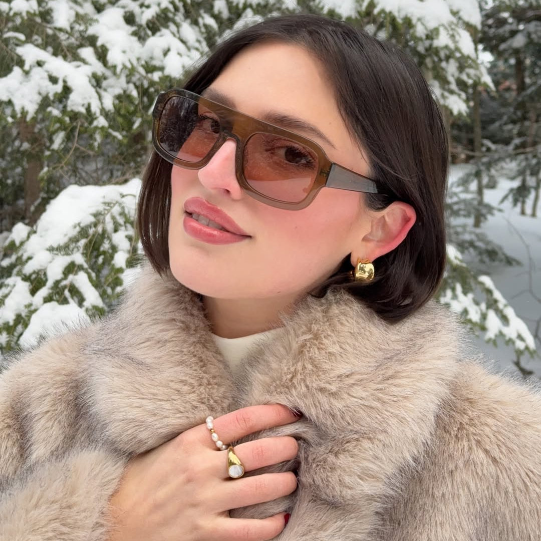 Anillo Nácar Signet - Baño de Oro 18K