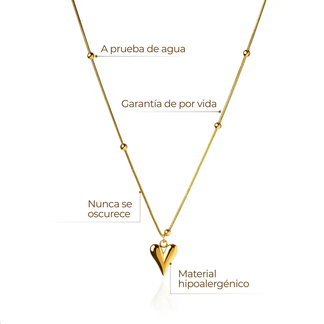 Collar ZAYA con dije de corazón y cadena satélite, baño de oro 18K; hipoalergénico, a prueba de agua y con garantía de por vida
