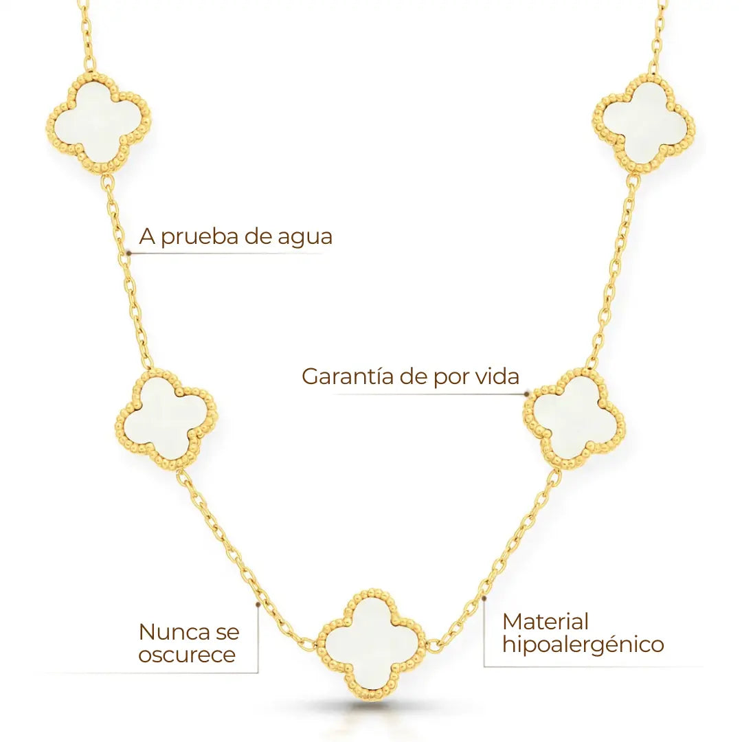 Collar ZAYA con tréboles blancos y borde texturizado, baño de oro 18K; hipoalergénico, a prueba de agua y con garantía de por vida.